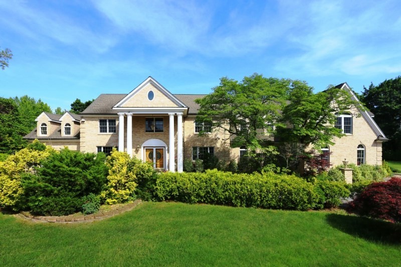 109 Pleasant Ridge Rd, Harrison, NY 10528 5 Bedroom Apartment for