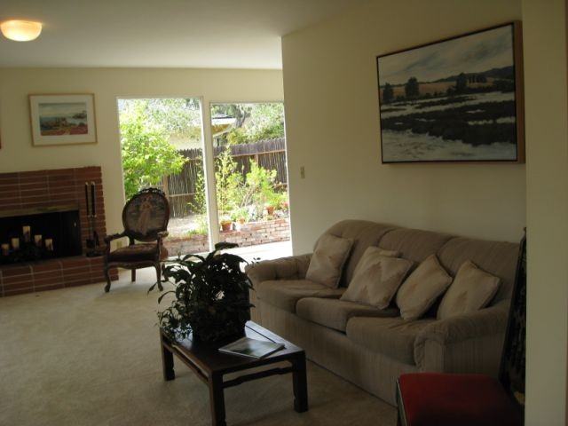 2923 Colton Rd - Photo 2 of 6