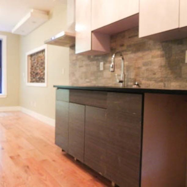 842 Madison #3 - Photo 2 of 10