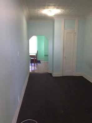 36-21 Review Ave - Photo 2 of 5