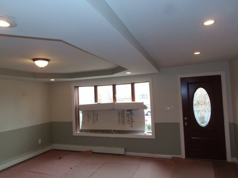 512 Reynolds Ave - Photo 2 of 5