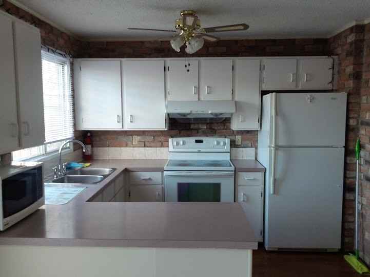 11132 26 Ave NW - Photo 3 of 5