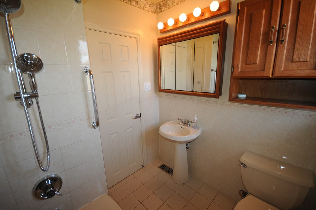 36 Dimplefield Pl - Photo 3 of 10