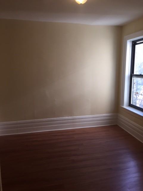 2061 Bainbridge Ave #2 - Photo 2 of 5