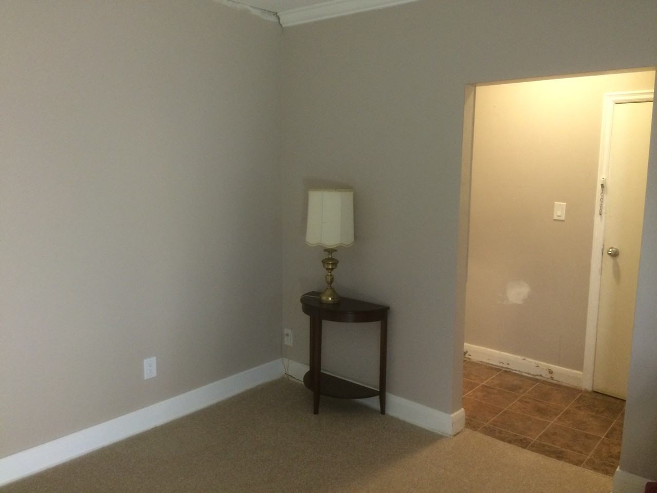 20 Sheldon Ave N #B - Photo 3 of 13