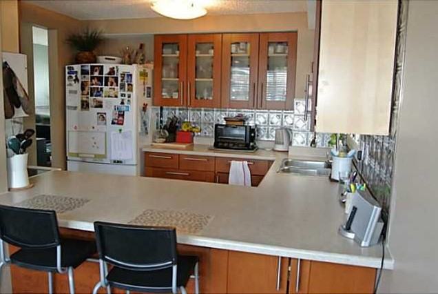 7337 180 St NW - Photo 3 of 20