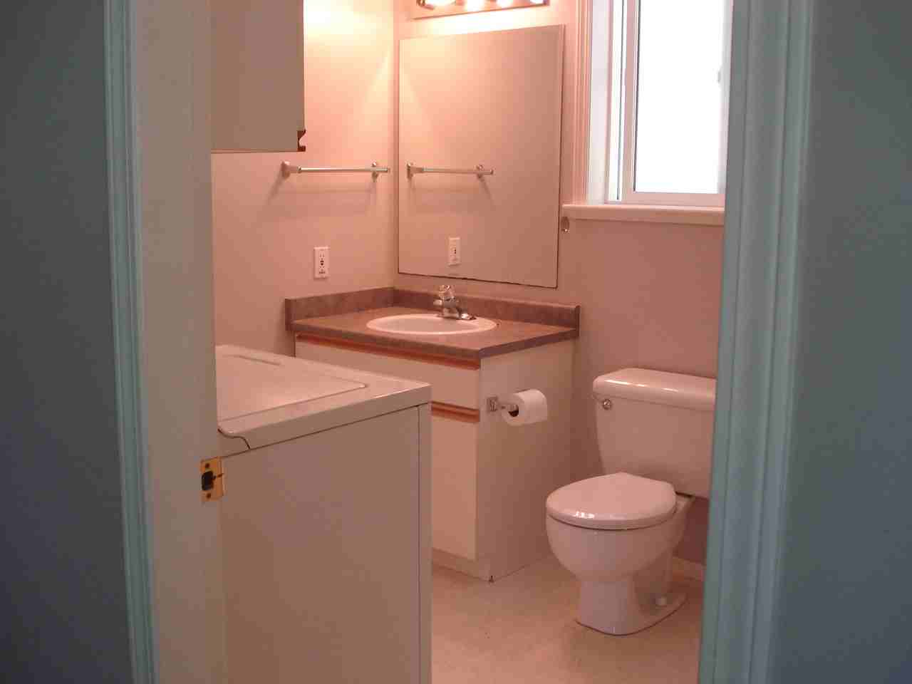 2940 Matthew Rd - Photo 2 of 13