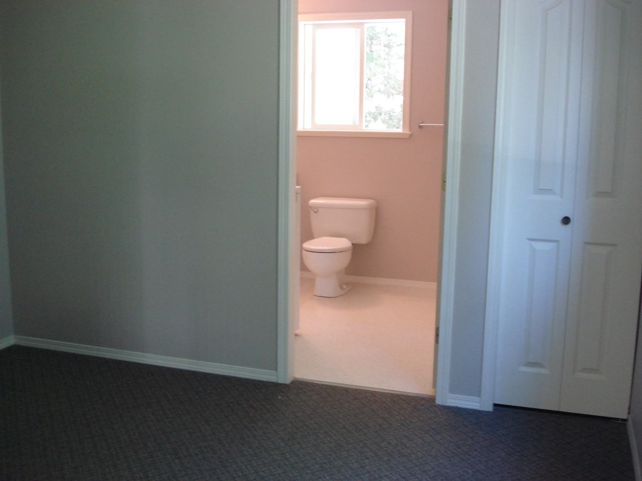 2940 Matthew Rd - Photo 3 of 13