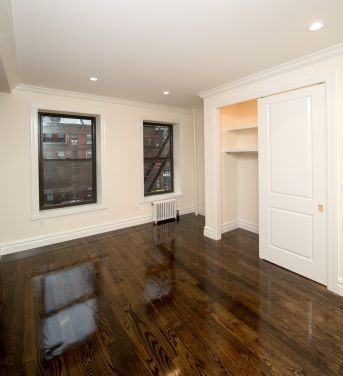 145 E 26th St - Photo 2 of 6