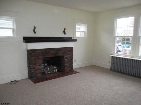 45 Virginia Ave - Photo 2 of 4