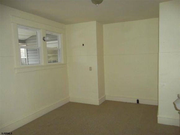 45 Virginia Ave - Photo 3 of 4