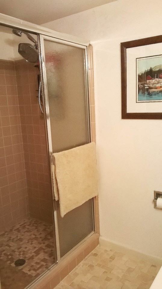 6442 Overlook Dr - Photo 3 of 9