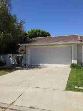 25637 Alicante Dr - Photo 2 of 8