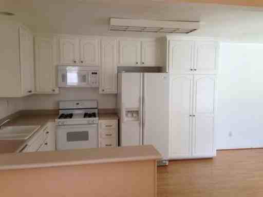 25637 Alicante Dr - Photo 3 of 8