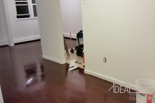 2270 W 7th St - Photo 2 of 8