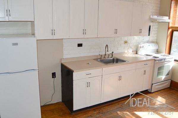 597 Metropolitan Ave - Photo 2 of 3