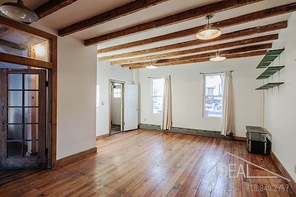 145 30th St #1 - Photo 2 of 10