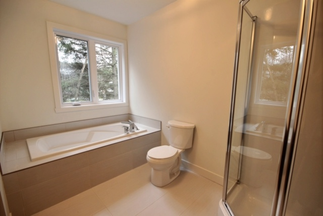 9860 Rue Fontaine - Photo 3 of 4