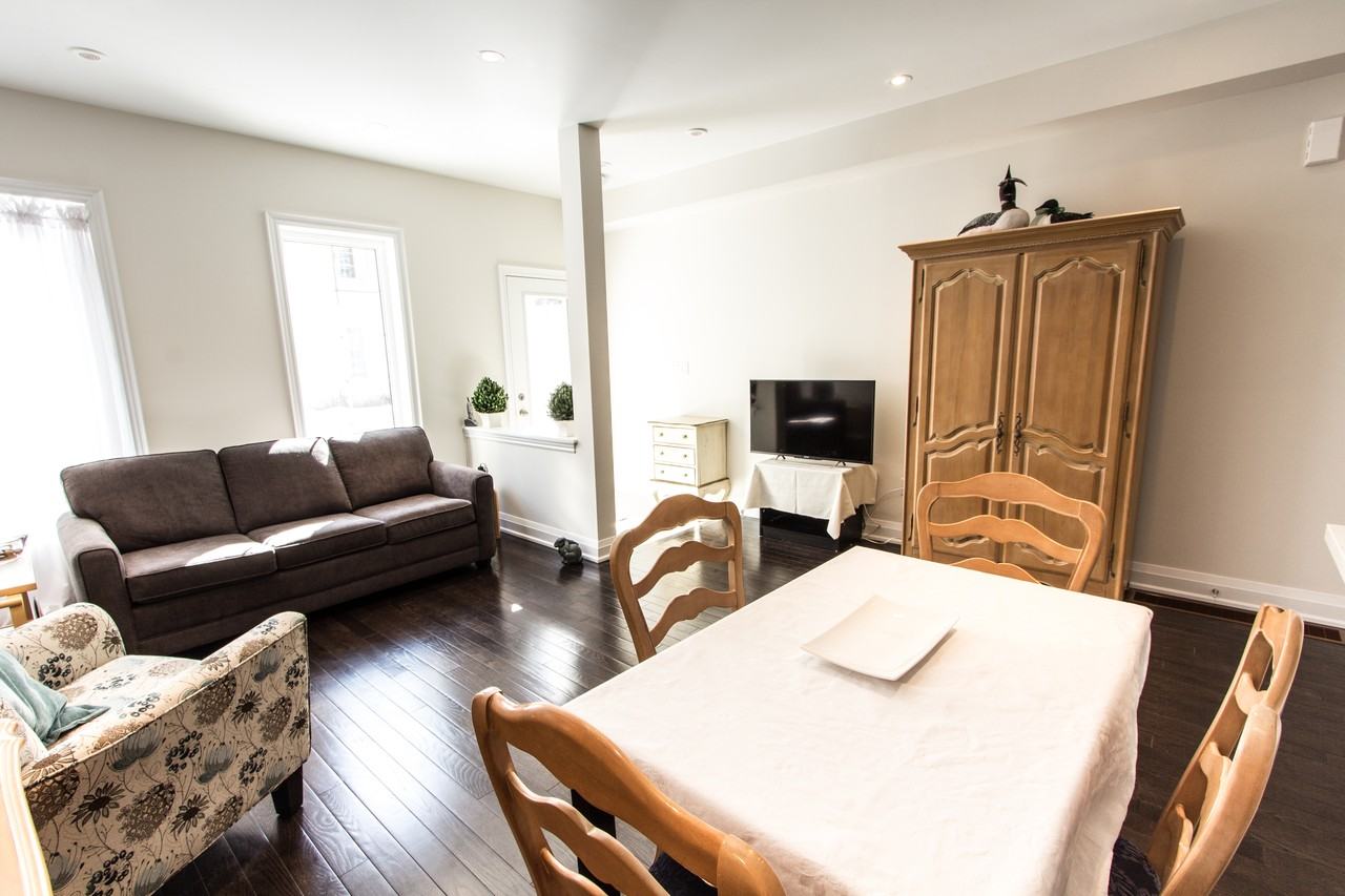 2075 Bayview Ave #3 - Photo 3 of 30