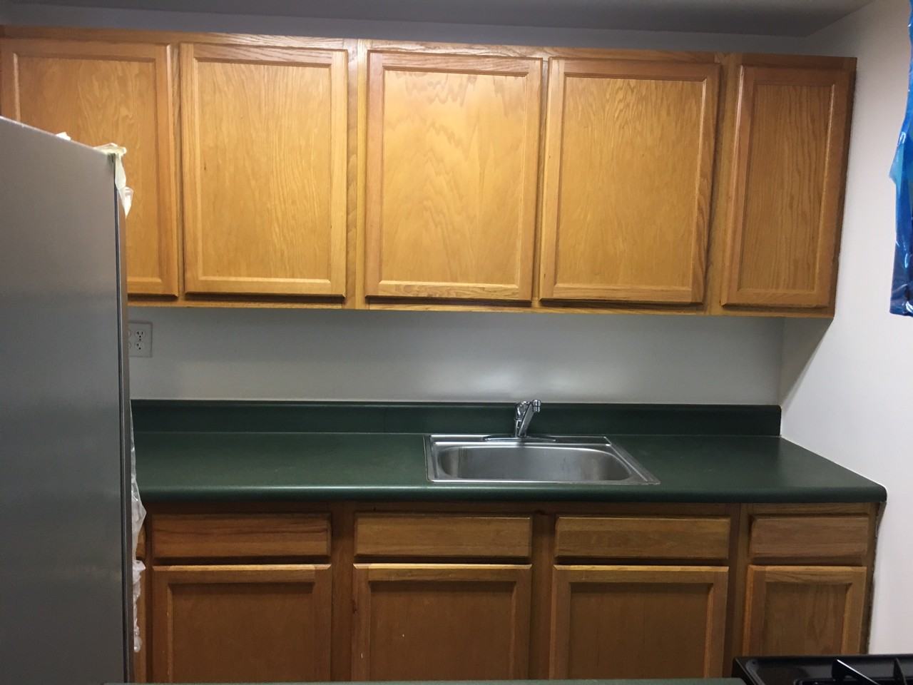 101 Vernon Ave 3 - Photo 3 of 6