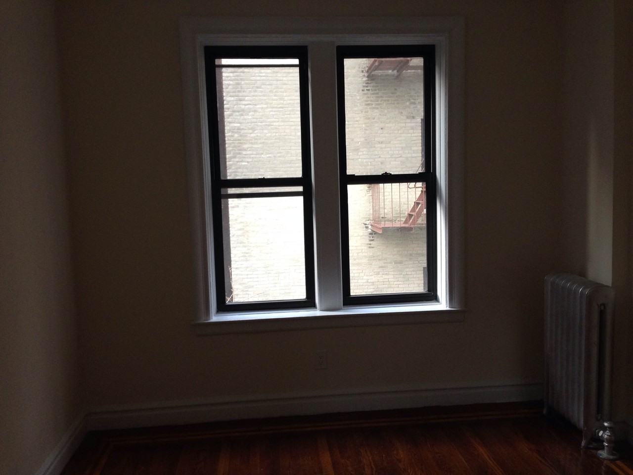 108 Terrace View Ave 3E - Photo 3 of 6