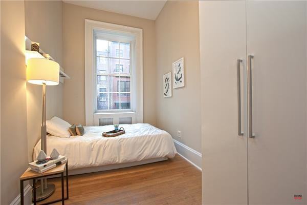 98 Grove St - Photo 3 of 3