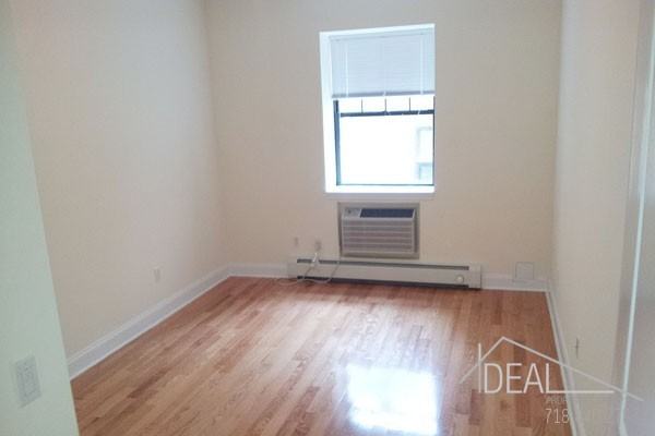 103 Clinton St - Photo 3 of 6