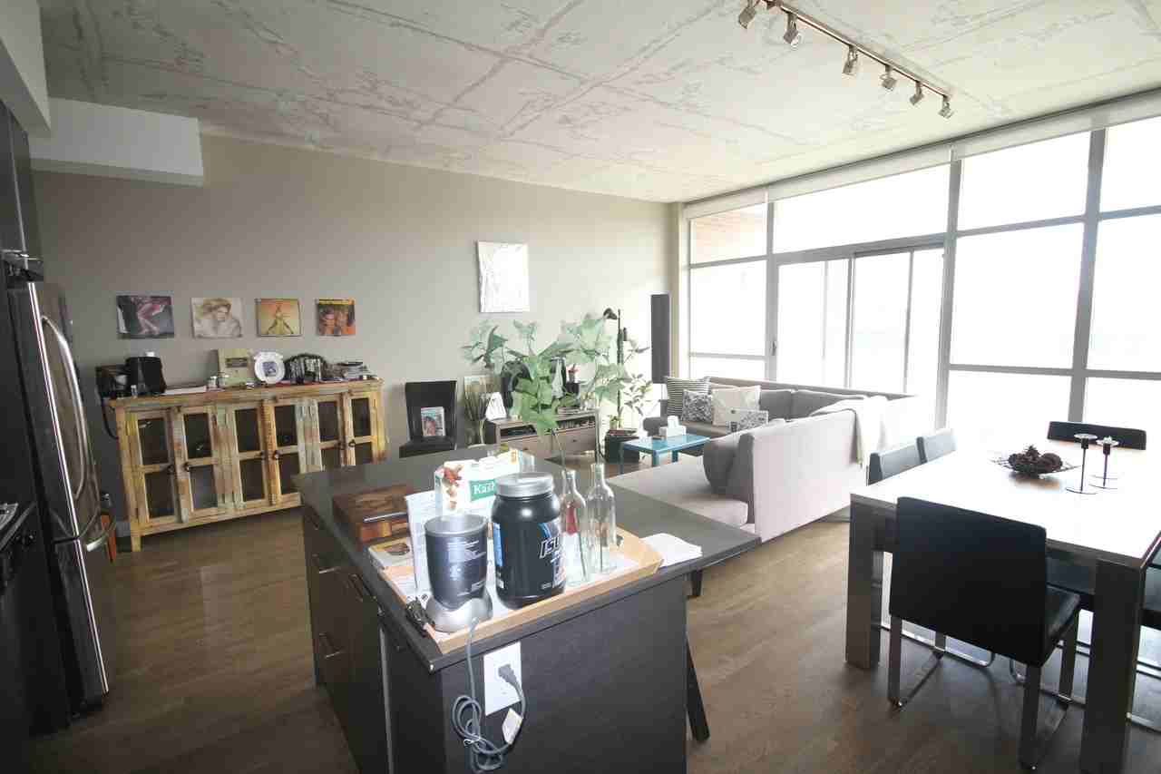 2 Gladstone Ave #409