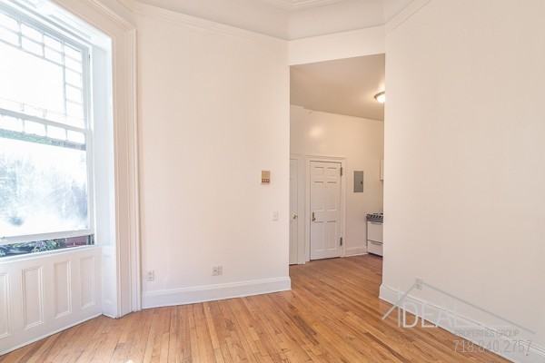 30 Pierrepont St #4 - Photo 2 of 5