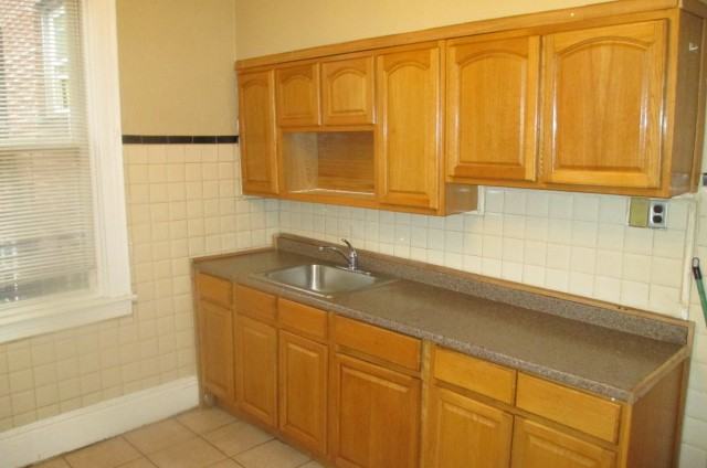 3650 Bronxwood Ave - Photo 3 of 12