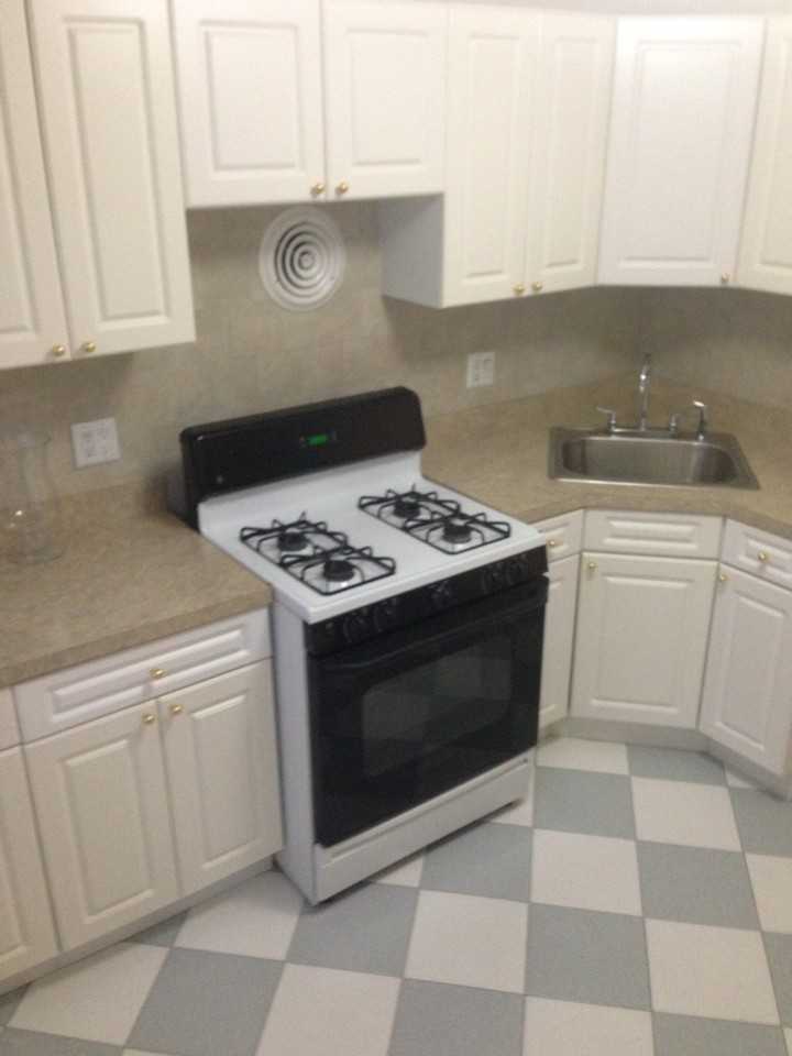 114-36 150th Ave - Photo 2 of 7