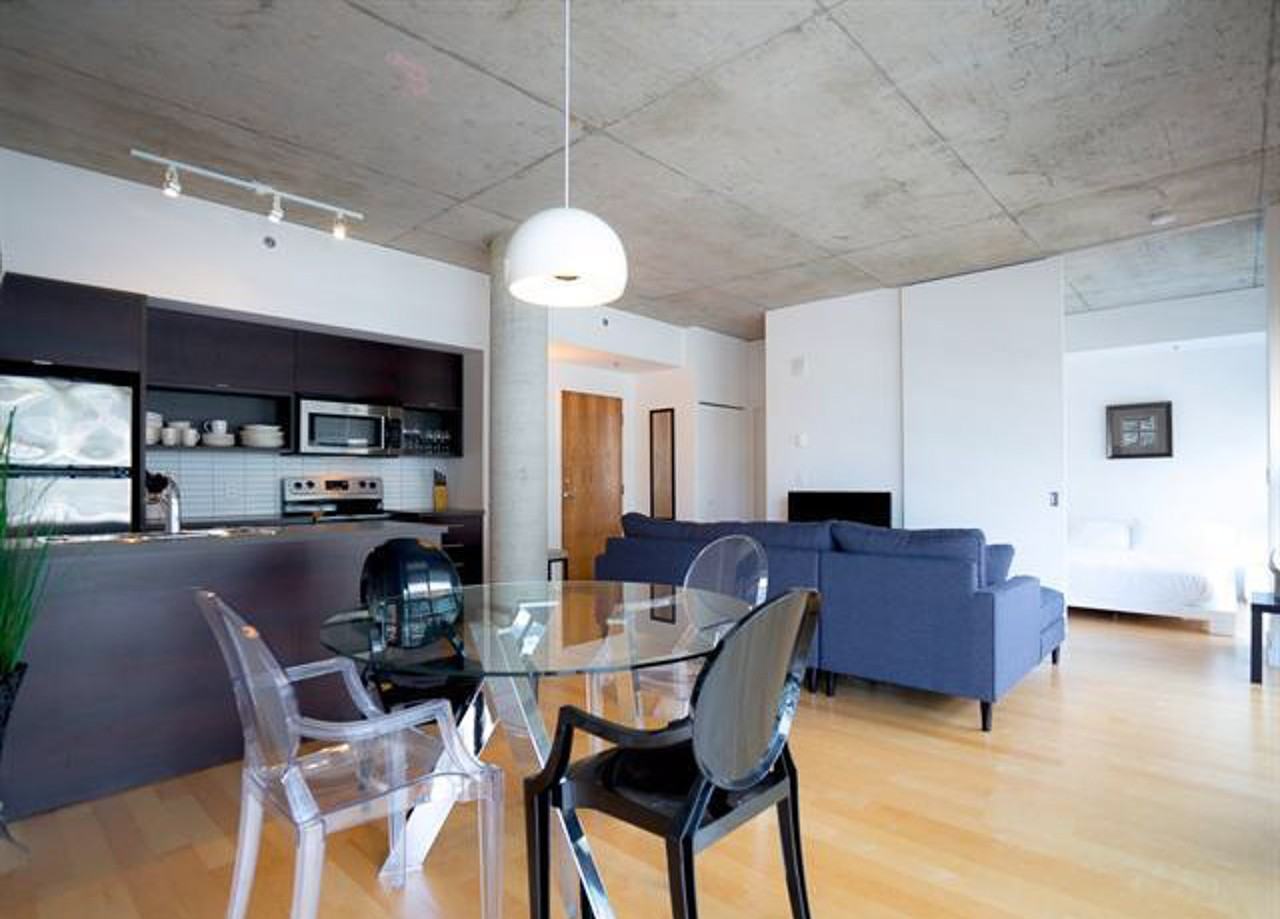 630 Rue William #723