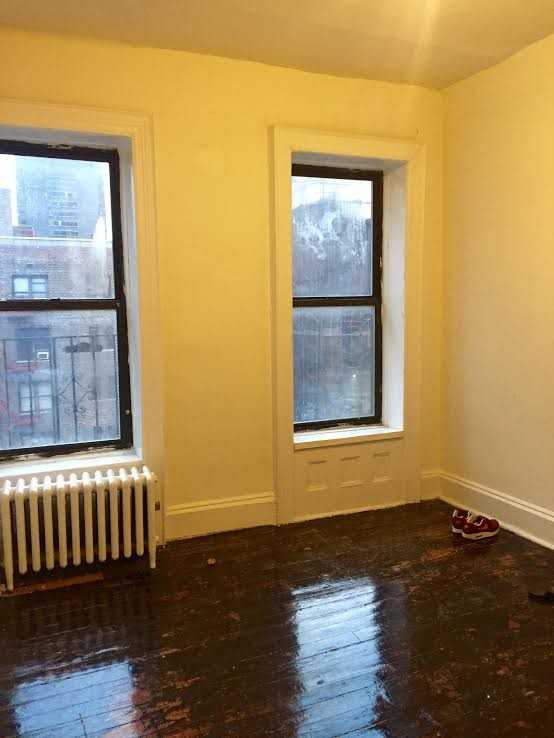 1487 1st Avenue - Photo 2 of 3