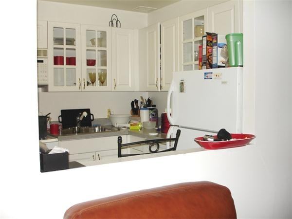 65 Beaver St - Photo 3 of 5