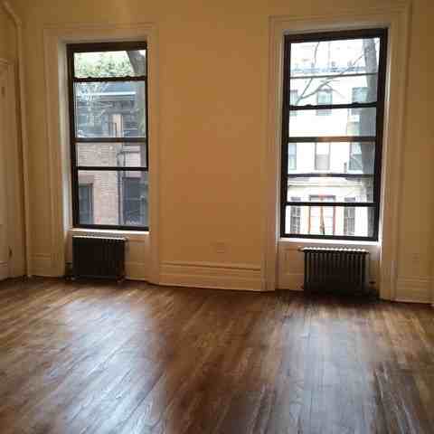 145 E 37th St