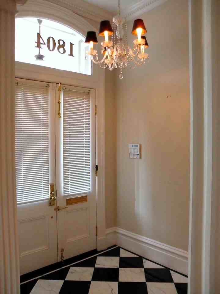 1804 Laguna St - Photo 3 of 15