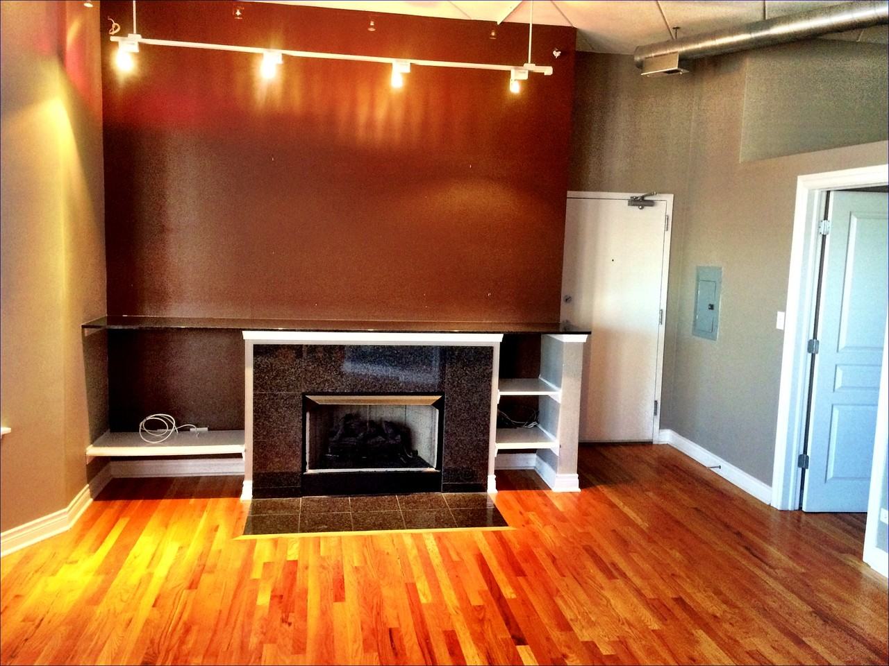 1645 W School St #307 - Photo 2 of 9