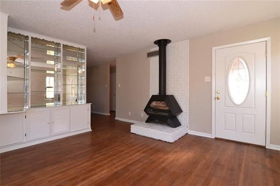 9821 Ash Creek Dr #0 - Photo 2 of 15