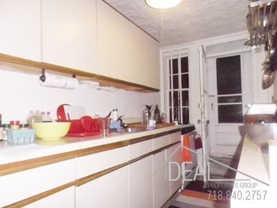307 Prospect Pl #1R - Photo 2 of 6