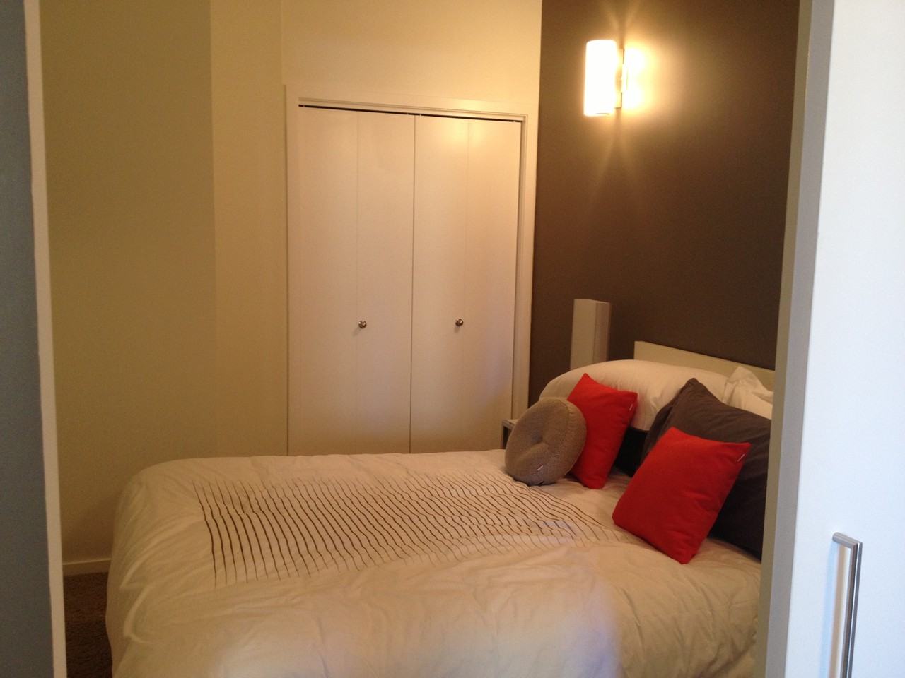 133 Market Ave #303 - Photo 3 of 6