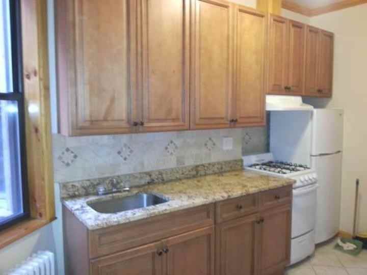 87 E 7th St #8 - Photo 2 of 4