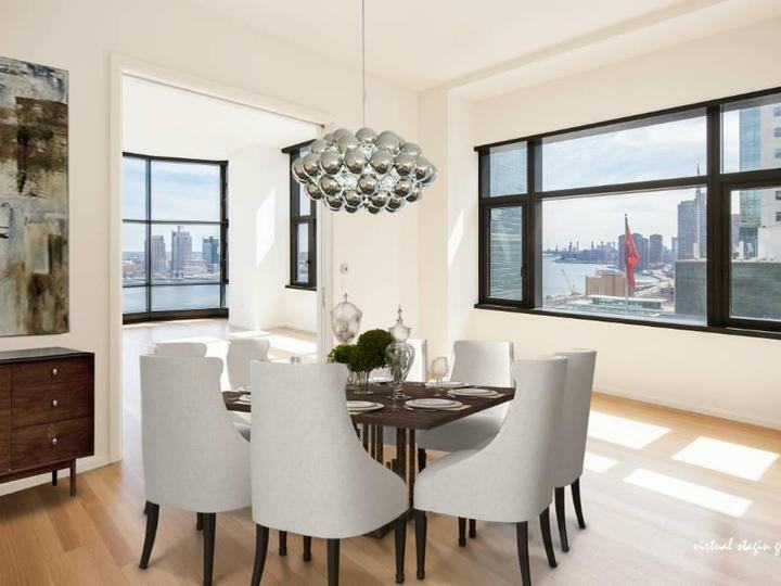 40 United Nations Plaza 7A - Photo 2 of 5