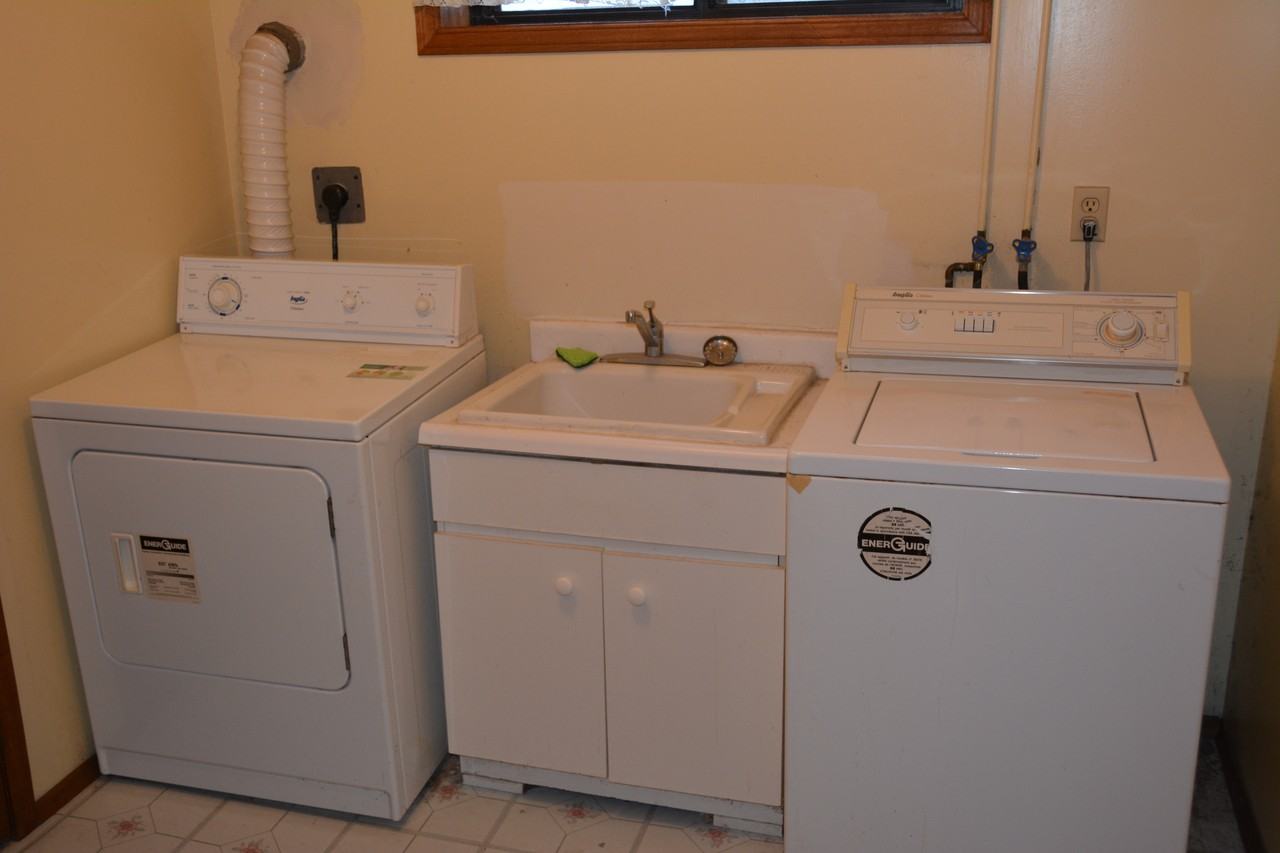 20 Tyre Ave - Photo 3 of 7