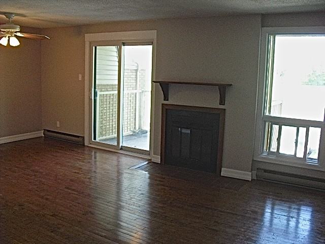 14 Sweetbriar Cir #8 - Photo 2 of 10