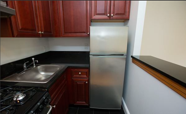 1451 1st Ave 3 - Photo 2 of 2