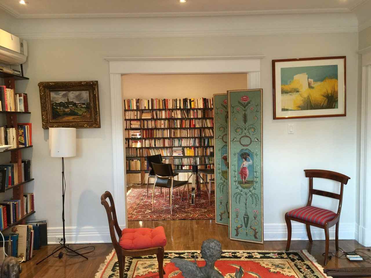 4385 Av Old Orchard - Photo 2 of 17