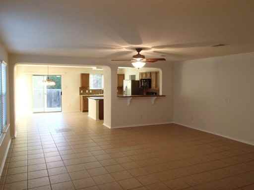 4404 Woodstock Dr - Photo 2 of 6