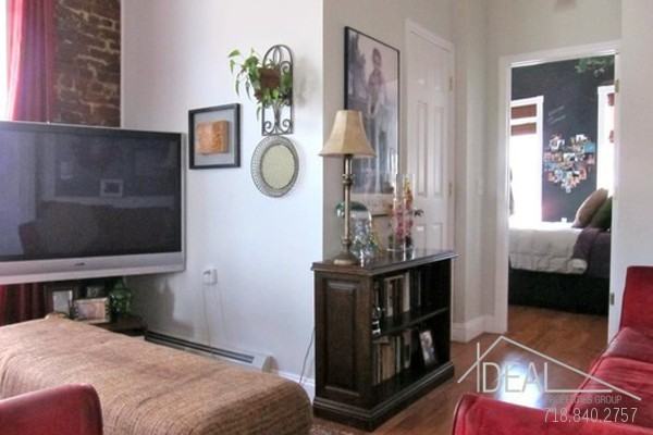 73 E 4th St 2ndFL - Photo 3 of 7