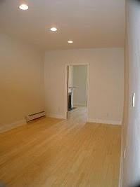 291 5th Ave #3R - Photo 3 of 4