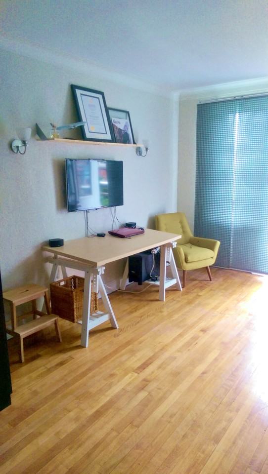 4745 Chemin Queen Mary - Photo 2 of 11